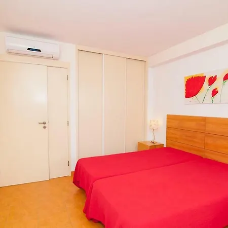 Lovely Golden Apartment
